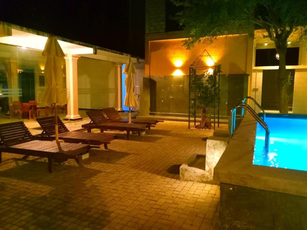 Royal Nest Bed & Breakfast Polonnaruwa Exterior photo